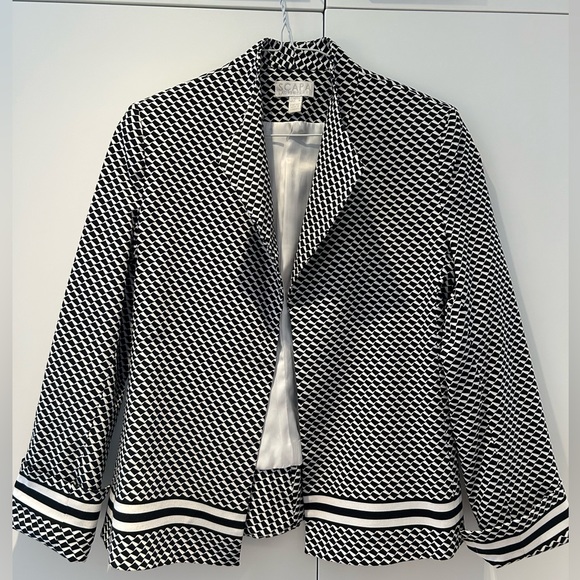 Beautiful black and white blazer - Picture 1 of 5